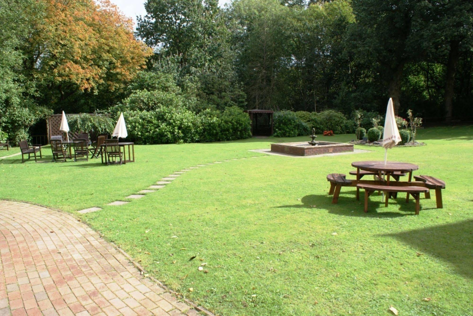 Hillscourt Ξενοδοχείο Barnt Green Εξωτερικό φωτογραφία